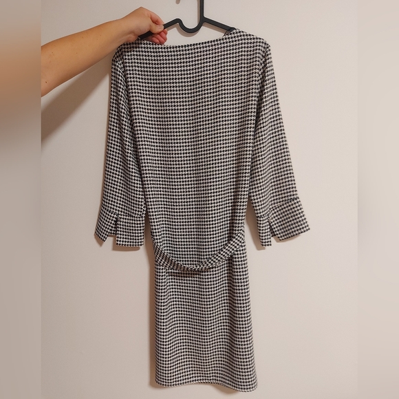 H&M lined dress with wrist tie - Picture 3 of 7